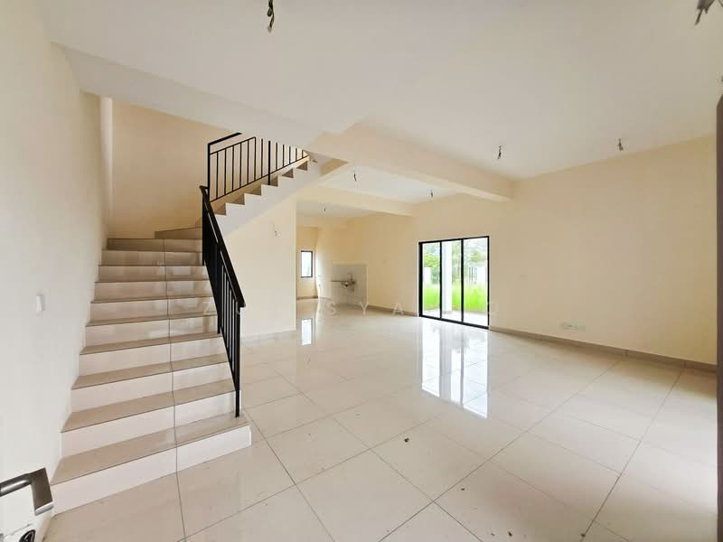 Terraced House for Sale in Gombak (Selangor) - Zul Syafiq - Living Room - PropertyGuru.com.my