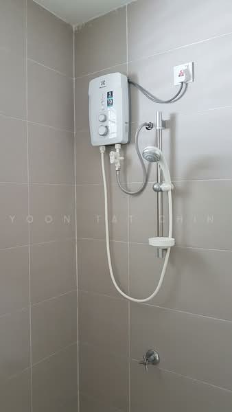 Terraced House for Rent in Bandar Sri Sendayan (Negeri Sembilan) - Yoon Tat Chin - Bathroom - PropertyGuru.com.my