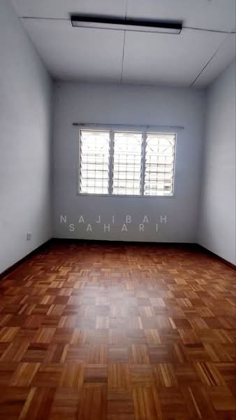 Rumah Teres 2-Tingkat untuk Dijual di Taman Minang (Cheras) - Najibah Sahari - PropertyGuru.com.my