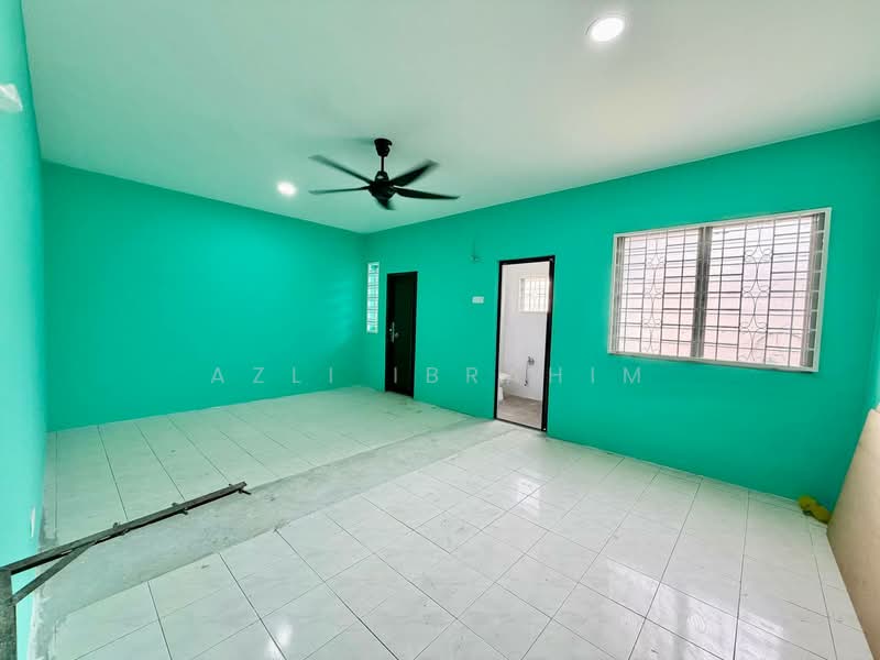 Rumah Teres 2-Tingkat untuk Dijual di Taman Sutera (Kajang) - Azli Ibrahim - Interior - PropertyGuru.com.my