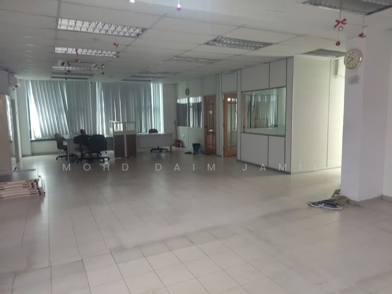 Office for Rent in Seksyen 13 (Shah Alam) - Mohd Daim Jamil - Interior - PropertyGuru.com.my