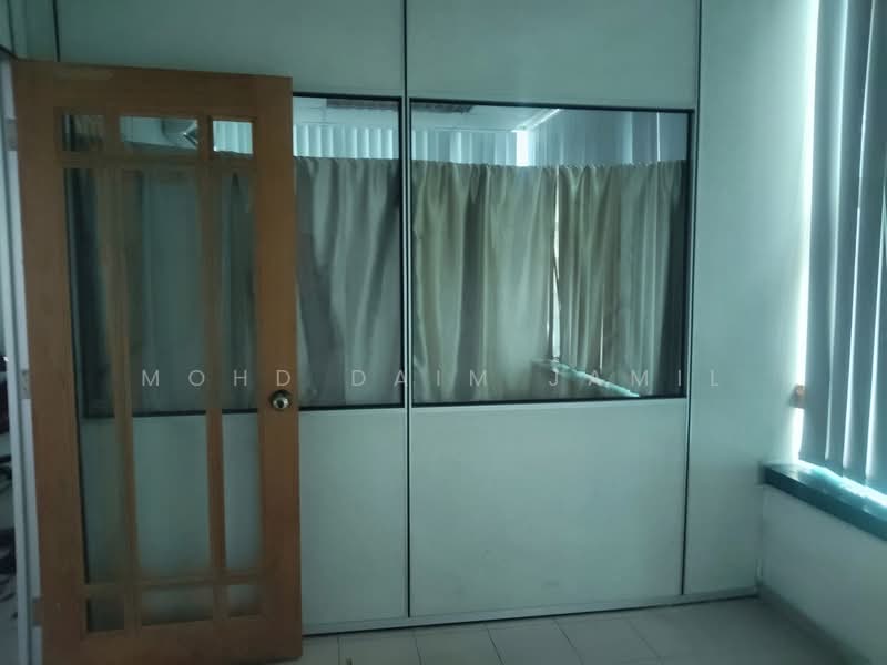 Office for Rent in Seksyen 13 (Shah Alam) - Mohd Daim Jamil - Interior - PropertyGuru.com.my