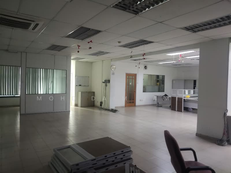 Office for Rent in Seksyen 13 (Shah Alam) - Mohd Daim Jamil - Interior - PropertyGuru.com.my
