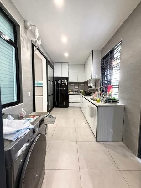 Terraced House for Sale in Johor Bahru (Johor) - Pauline Ng - Kitchen - PropertyGuru.com.my