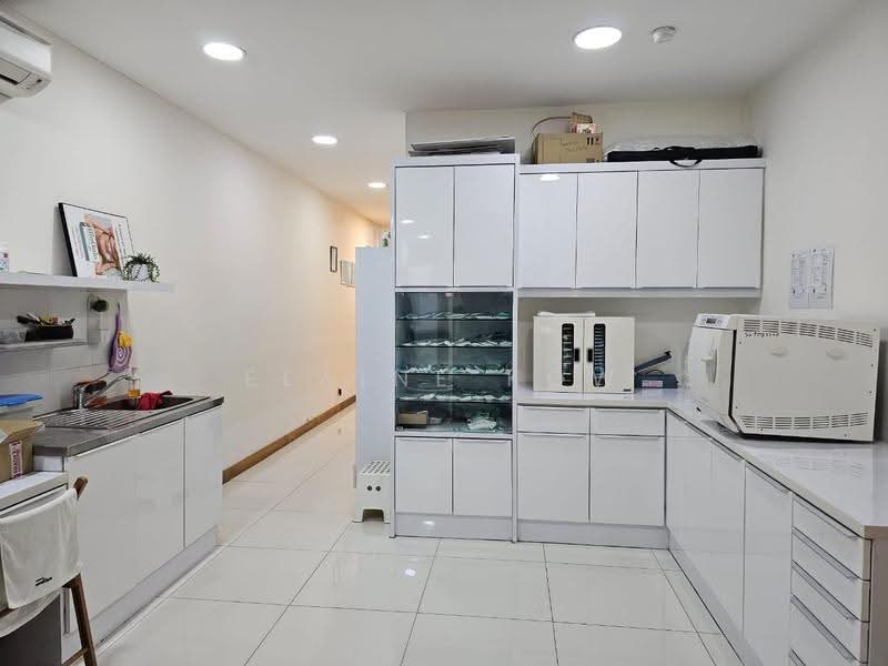 Shop / Office untuk Dijual di Kampung Sungai Kayu Ara (Petaling Jaya) - Elaine Kow - Interior - PropertyGuru.com.my
