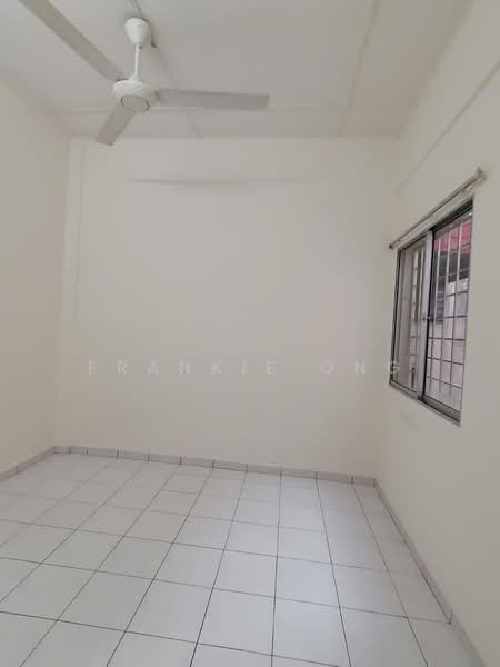 Townhouse for Sale in Taman Wangsa Permai (Kepong) - Frankie Ong - Interior - PropertyGuru.com.my