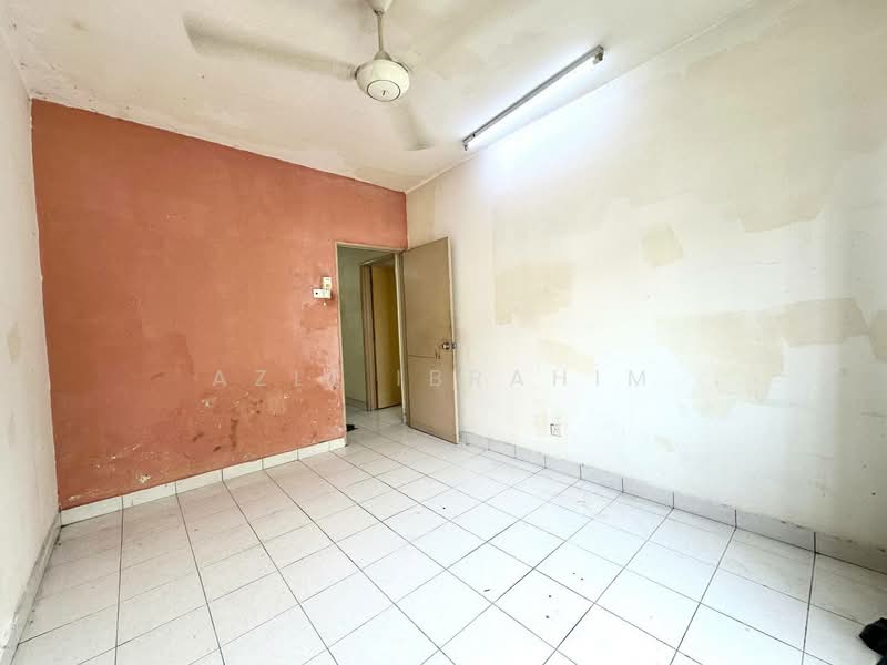 Apartment for Sale at Teratai Apartment @ Taman Sutera - Azli Ibrahim - Interior - PropertyGuru.com.my