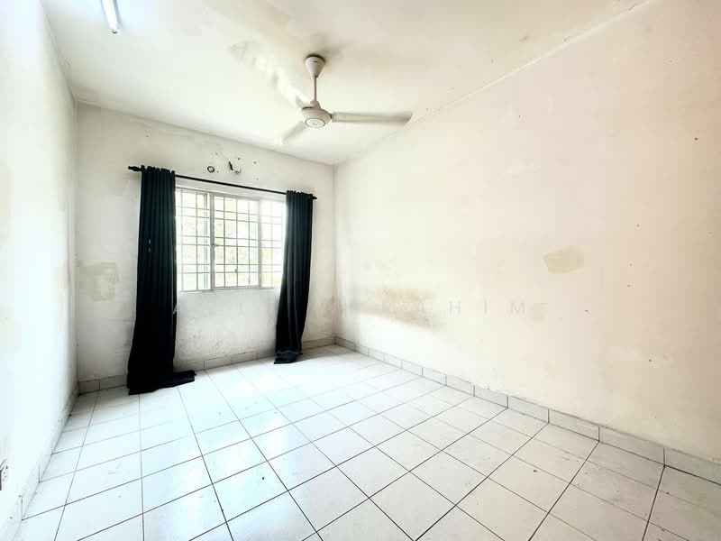 Apartment for Sale at Teratai Apartment @ Taman Sutera - Azli Ibrahim - Interior - PropertyGuru.com.my