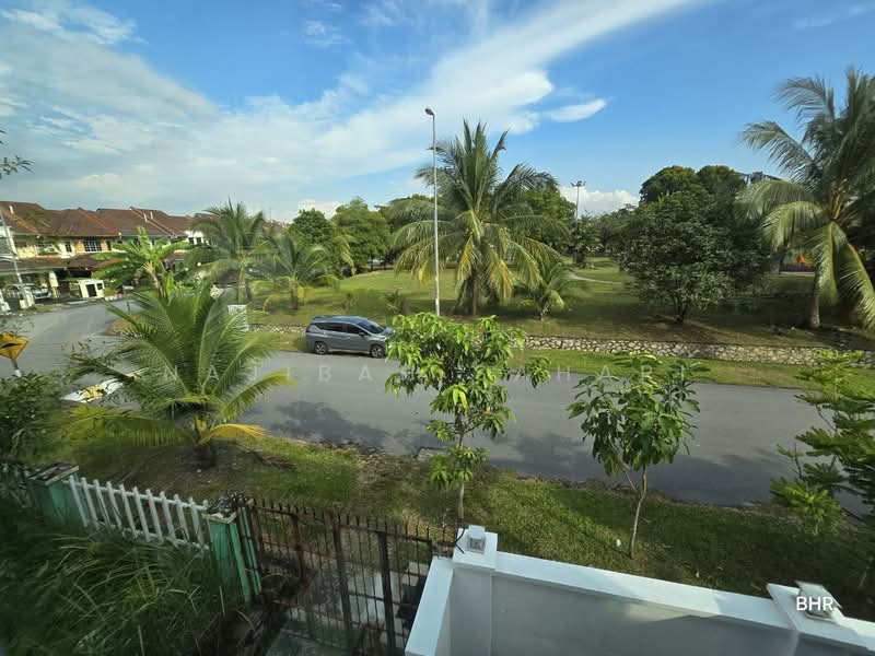 Rumah Teres 2-Tingkat untuk Dijual di Bandar Seri Putra (Bangi) - Najibah Sahari - PropertyGuru.com.my