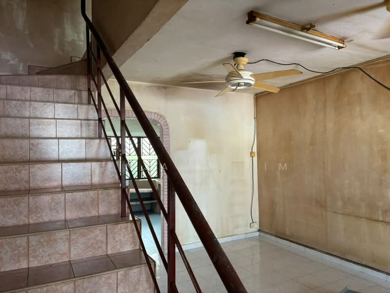 Rumah Teres 2-Tingkat untuk Dijual di Taman Johor Jaya (Johor Bahru) - Benjamin Lim - Interior - PropertyGuru.com.my