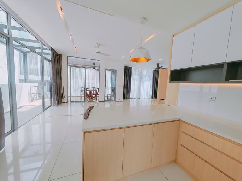 Bungalow House for Sale in Valencia (Sungai Buloh) - Pinky Choong - PropertyGuru.com.my