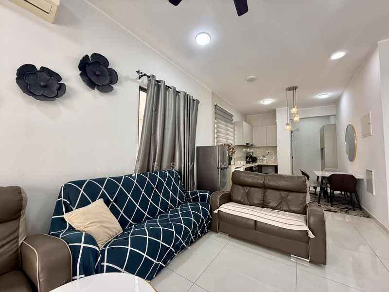 Kondominium untuk Disewa di Bay Laurel @ Country Garden Danga Bay - Jessy Yip - Living Room - PropertyGuru.com.my