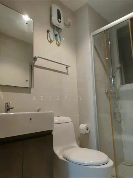 Kondominium untuk Disewa di Bay Laurel @ Country Garden Danga Bay - Jessy Yip - Bathroom - PropertyGuru.com.my