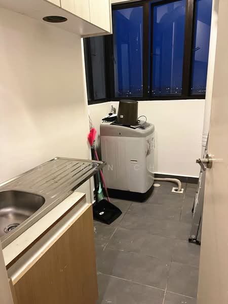 Service Residence for Sale at Woodsbury Suites - Darren Cham - Interior - PropertyGuru.com.my