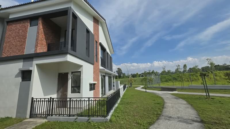 Rumah Teres 2-Tingkat untuk Dijual di Elmina (Shah Alam) - Maple Kok - PropertyGuru.com.my