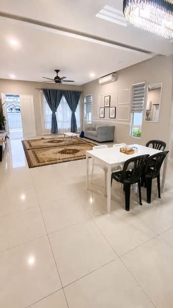 Bungalow House for Sale in Senawang (Negeri Sembilan) - Khairul Idzwan - Living Room - PropertyGuru.com.my