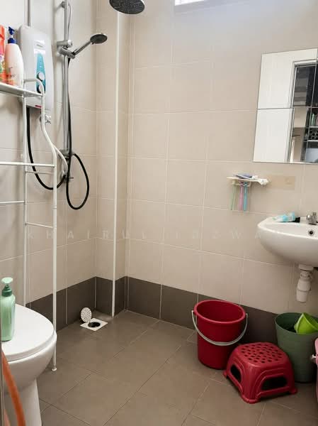 Bungalow House for Sale in Senawang (Negeri Sembilan) - Khairul Idzwan - Bathroom - PropertyGuru.com.my