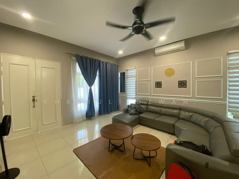 Bungalow House for Sale in Senawang (Negeri Sembilan) - Khairul Idzwan - Living Room - PropertyGuru.com.my