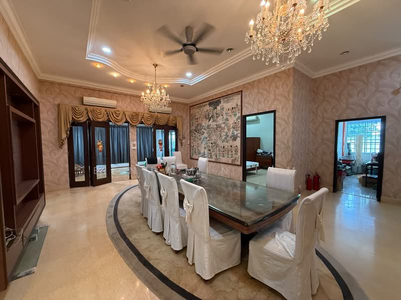 Bungalow House untuk Dijual di Johor Bahru (Johor) - Benjamin Lim - Dining Room - PropertyGuru.com.my