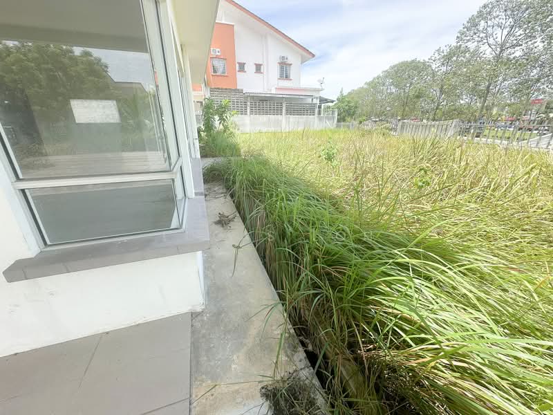 Semi-Detached House for Sale in Bandar Seri Coalfields (Sungai Buloh) - Lucas Loh - Exterior - PropertyGuru.com.my