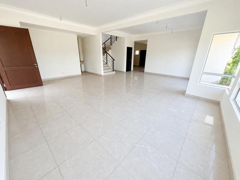 Rumah Berkembar untuk Dijual di Bandar Seri Coalfields (Sungai Buloh) - Lucas Loh - Living Room - PropertyGuru.com.my