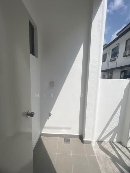 2-storey Terraced House for Rent in Bandar Rimbayu (Telok Panglima Garang) - Miki You - PropertyGuru.com.my
