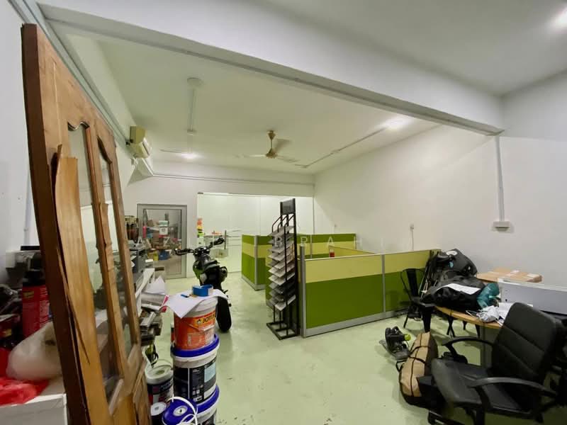 Shop / Office untuk Dijual di Bandar Teknologi Kajang (Kajang) - Azli Ibrahim - Interior - PropertyGuru.com.my