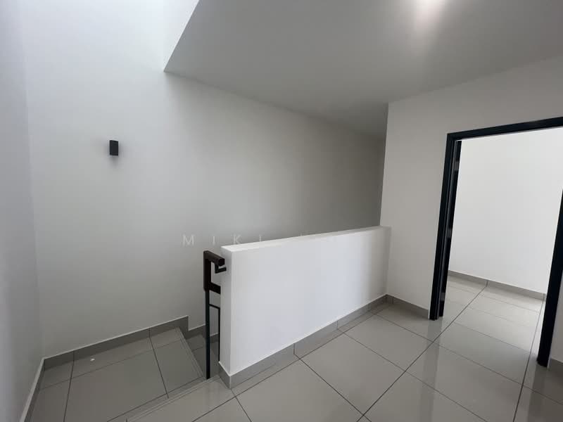 Rumah Teres 2-Tingkat untuk Disewa di Bandar Rimbayu (Telok Panglima Garang) - Miki You - Interior - PropertyGuru.com.my