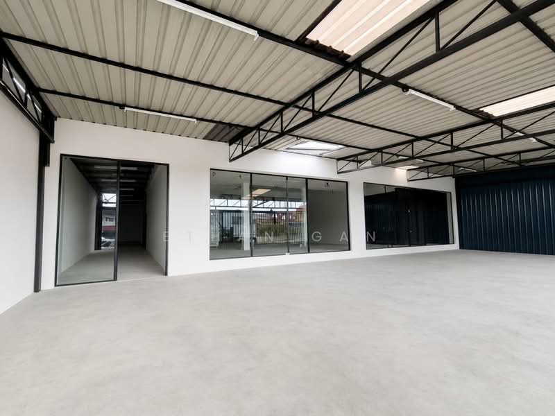 Commercial Bungalow for Rent in Kampung Kebun Teh (Johor Bahru) - Ethan Gan - PropertyGuru.com.my