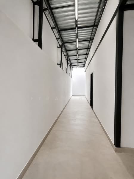 Commercial Bungalow for Rent in Kampung Kebun Teh (Johor Bahru) - Ethan Gan - PropertyGuru.com.my