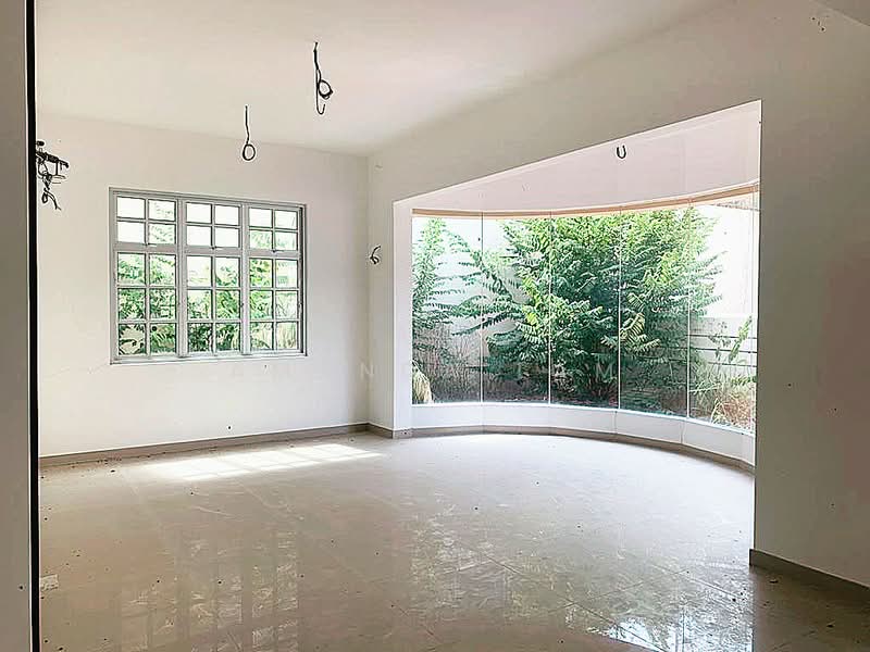 Bungalow House for Sale in Beverly Hills (Tanjung Bungah) - Amanda Lam - Living Room - PropertyGuru.com.my