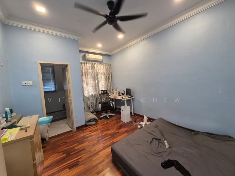 Rumah Teres 2-Tingkat untuk Disewa di Kemuning Utama (Shah Alam) - Victoria Chew - Bedroom - PropertyGuru.com.my