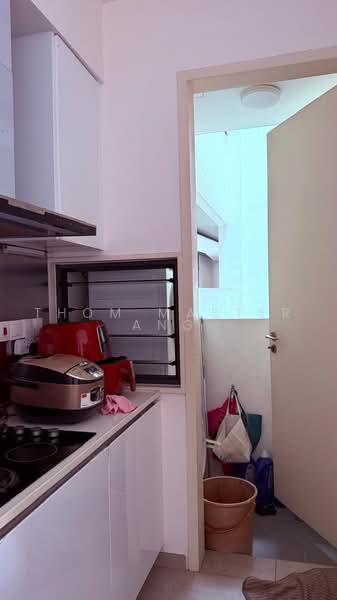 Kediaman Servis untuk Dijual di Petalz Residences - Thom Master Ang - Kitchen - PropertyGuru.com.my