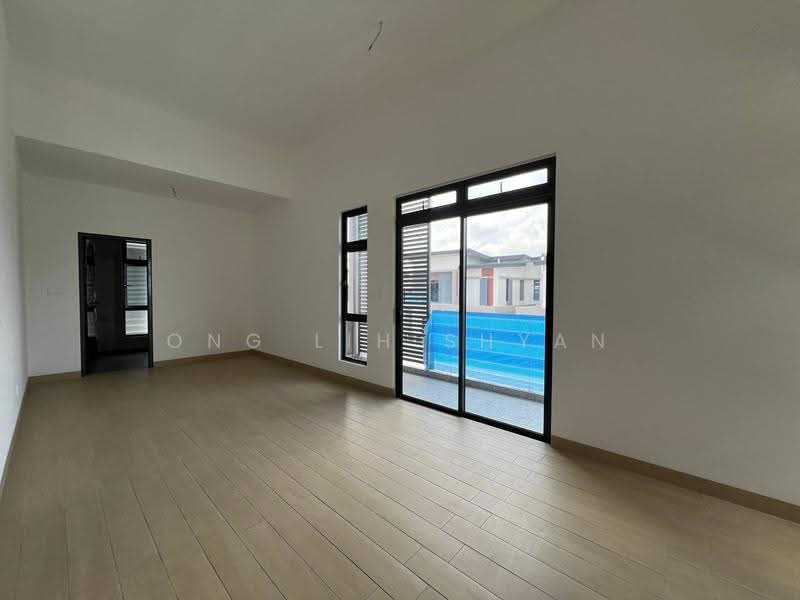 Semi-Detached House for Sale in Bandar Uda Utama (Johor Bahru) - Ong Lih Shyan - Living Room - PropertyGuru.com.my