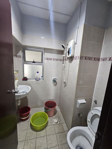 Condominium for Rent at Kelana Mahkota - Allen Tan - Bathroom - PropertyGuru.com.my