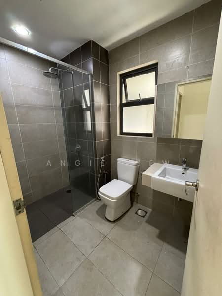 Kondominium untuk Dijual di Lakeville Residence - Angie Siew - PropertyGuru.com.my