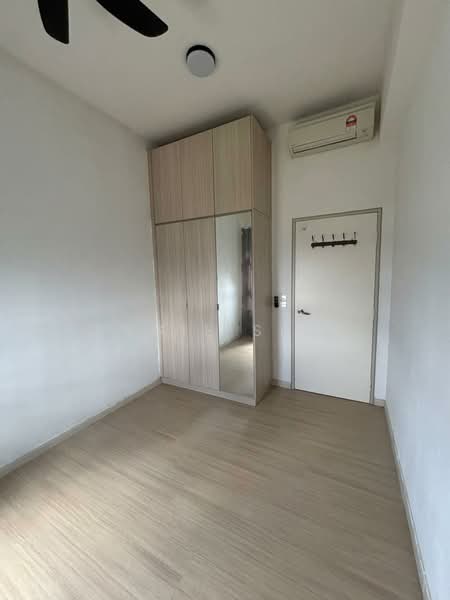 Kondominium untuk Dijual di Lakeville Residence - Angie Siew - PropertyGuru.com.my