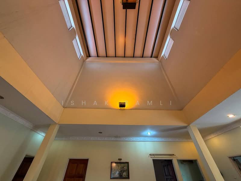 Bungalow House untuk Dijual di Kayangan Heights (Shah Alam) - Ishak Ramli - Interior - PropertyGuru.com.my