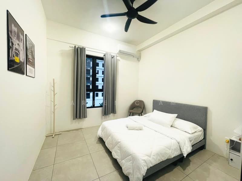 Kediaman Servis untuk Dijual di ASTON ACACIA - Darren Cham - Bedroom - PropertyGuru.com.my