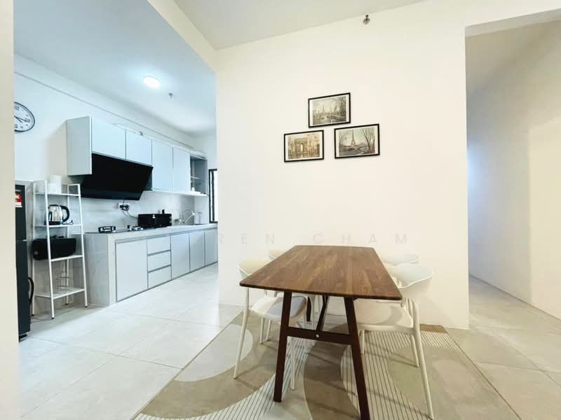Kediaman Servis untuk Dijual di ASTON ACACIA - Darren Cham - Kitchen - PropertyGuru.com.my