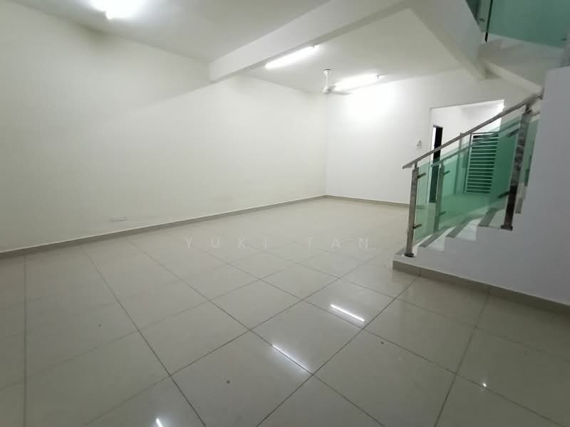 2-storey Terraced House for Rent in Semenyih Parklands (Beranang) - Yuki Tan - Living Room - PropertyGuru.com.my