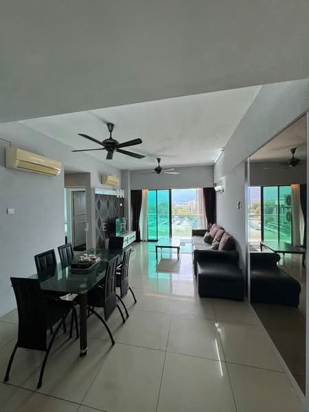 Kondominium untuk Disewa di Kinta Riverfront Hotel & Suites - Jeff Tan - Living Room - PropertyGuru.com.my