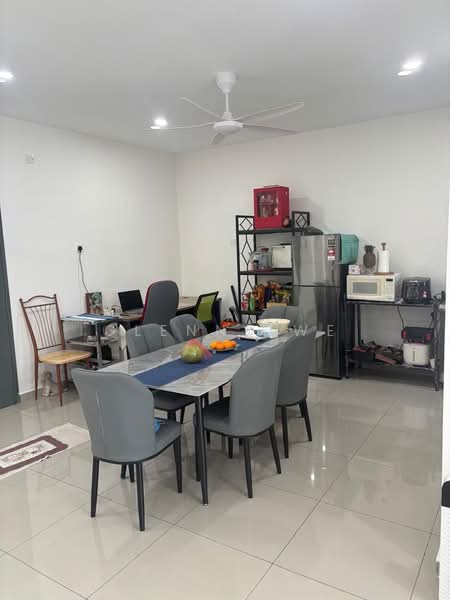 Service Residence for Rent at D'carlton (Residensi Seri Mega) - Glenn Twe - Dining Room - PropertyGuru.com.my