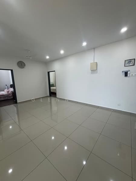Service Residence for Rent at D'carlton (Residensi Seri Mega) - Glenn Twe - Living Room - PropertyGuru.com.my