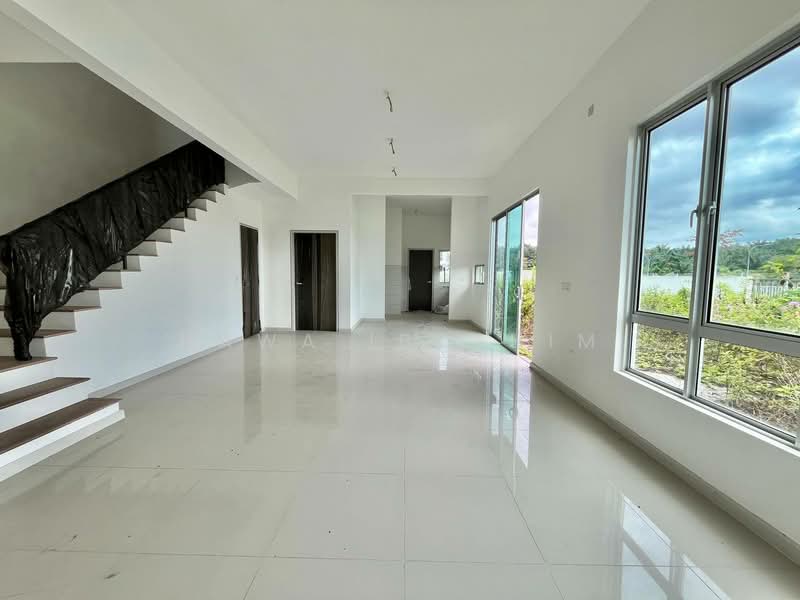 2-storey Terraced House for Sale in Serene Heights (Semenyih) - Hawa Ibrahim - Living Room - PropertyGuru.com.my