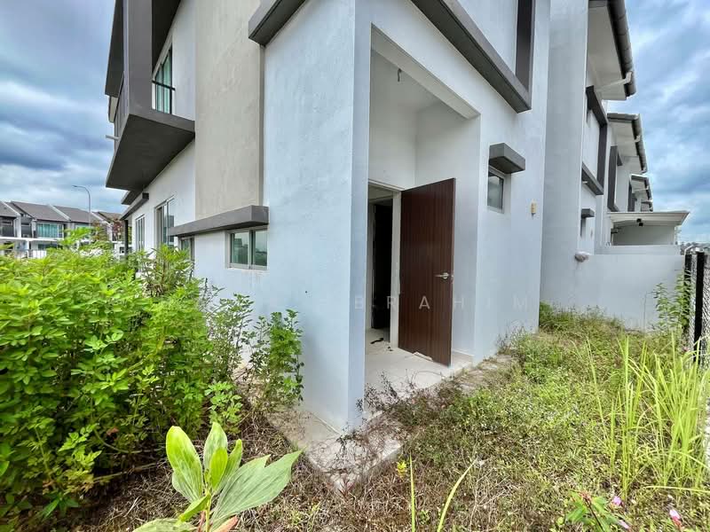 2-storey Terraced House for Sale in Serene Heights (Semenyih) - Hawa Ibrahim - Exterior - PropertyGuru.com.my