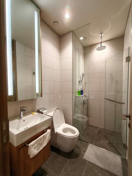 Kediaman Servis untuk Disewa di The Conlay - Jack Low - Bathroom - PropertyGuru.com.my