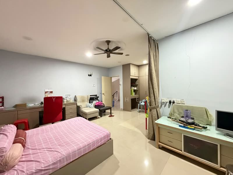 Rumah Berkembar untuk Dijual di Laman Residen Kipark Sri Utara (Batu Caves) - Yanis Cheong - Bedroom - PropertyGuru.com.my
