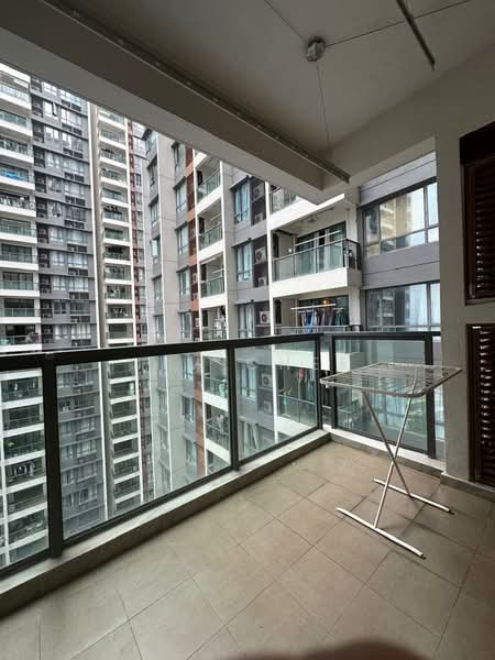 Kediaman Servis untuk Disewa di R&F Princess Cove Phase 1 - Jim Chee - Balcony - PropertyGuru.com.my