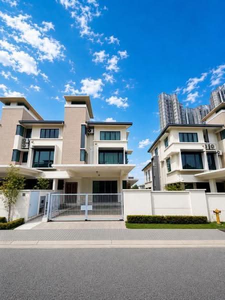 3-storey Terraced House for Sale in Desa Parkcity (Kuala Lumpur) - Chanel Lee - Exterior - PropertyGuru.com.my